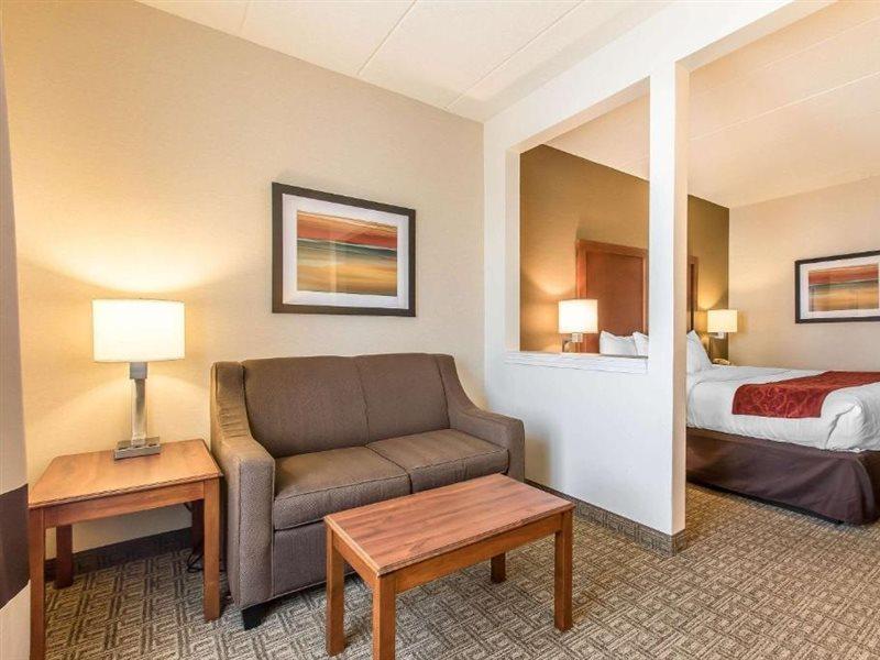 Comfort Suites Richmond Dış mekan fotoğraf