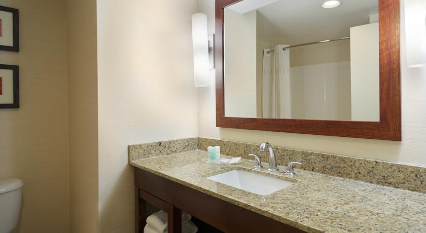 Comfort Suites Richmond Dış mekan fotoğraf