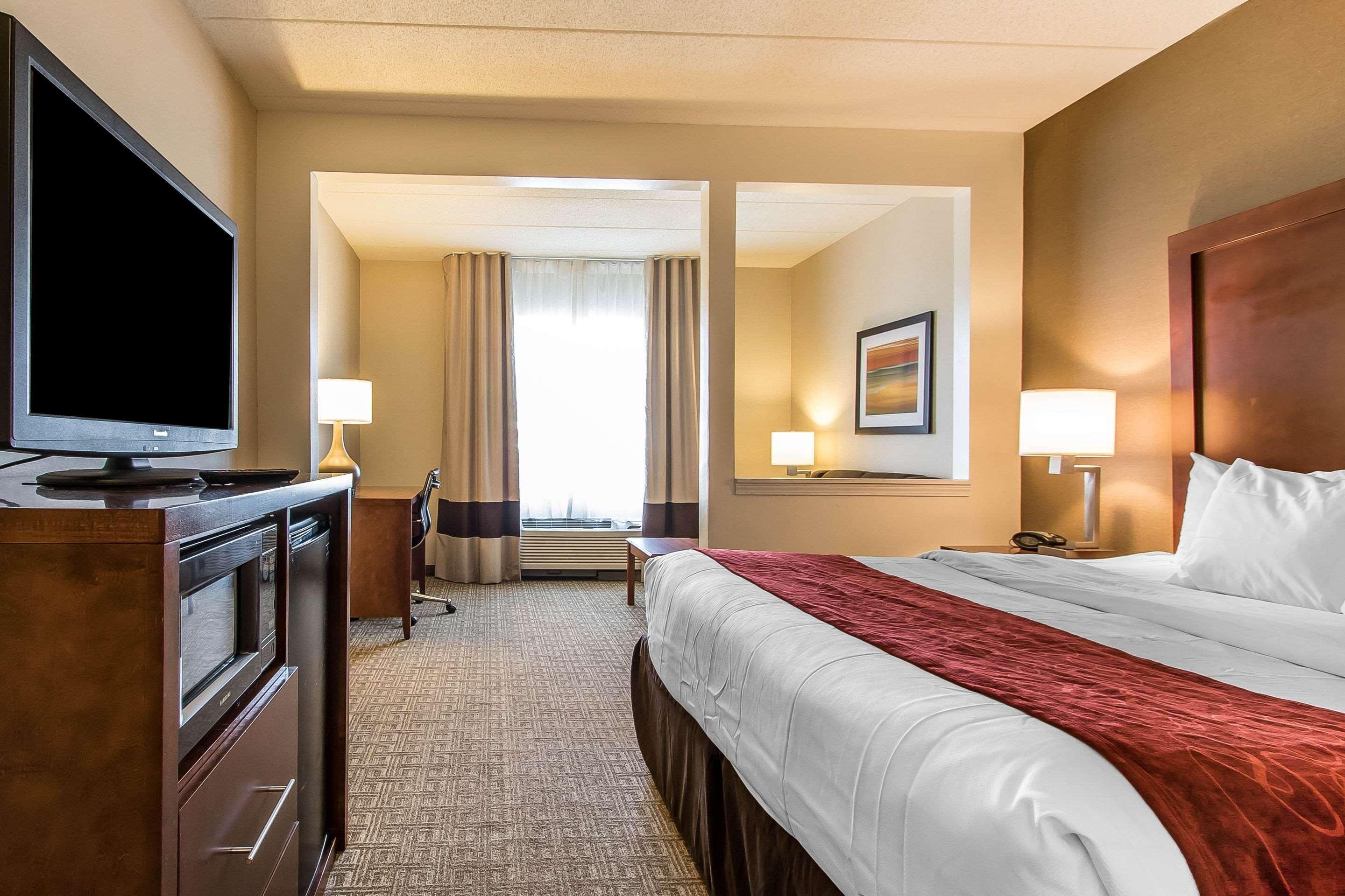 Comfort Suites Richmond Dış mekan fotoğraf
