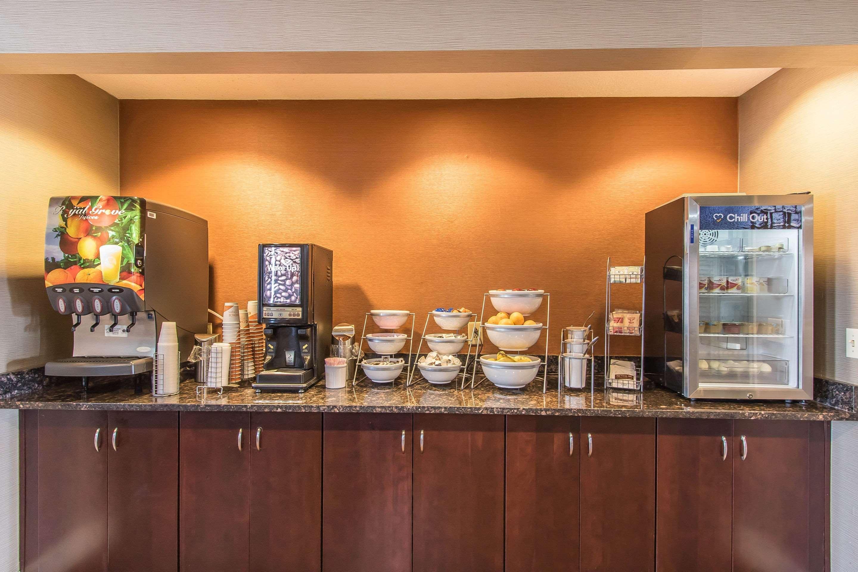 Comfort Suites Richmond Dış mekan fotoğraf