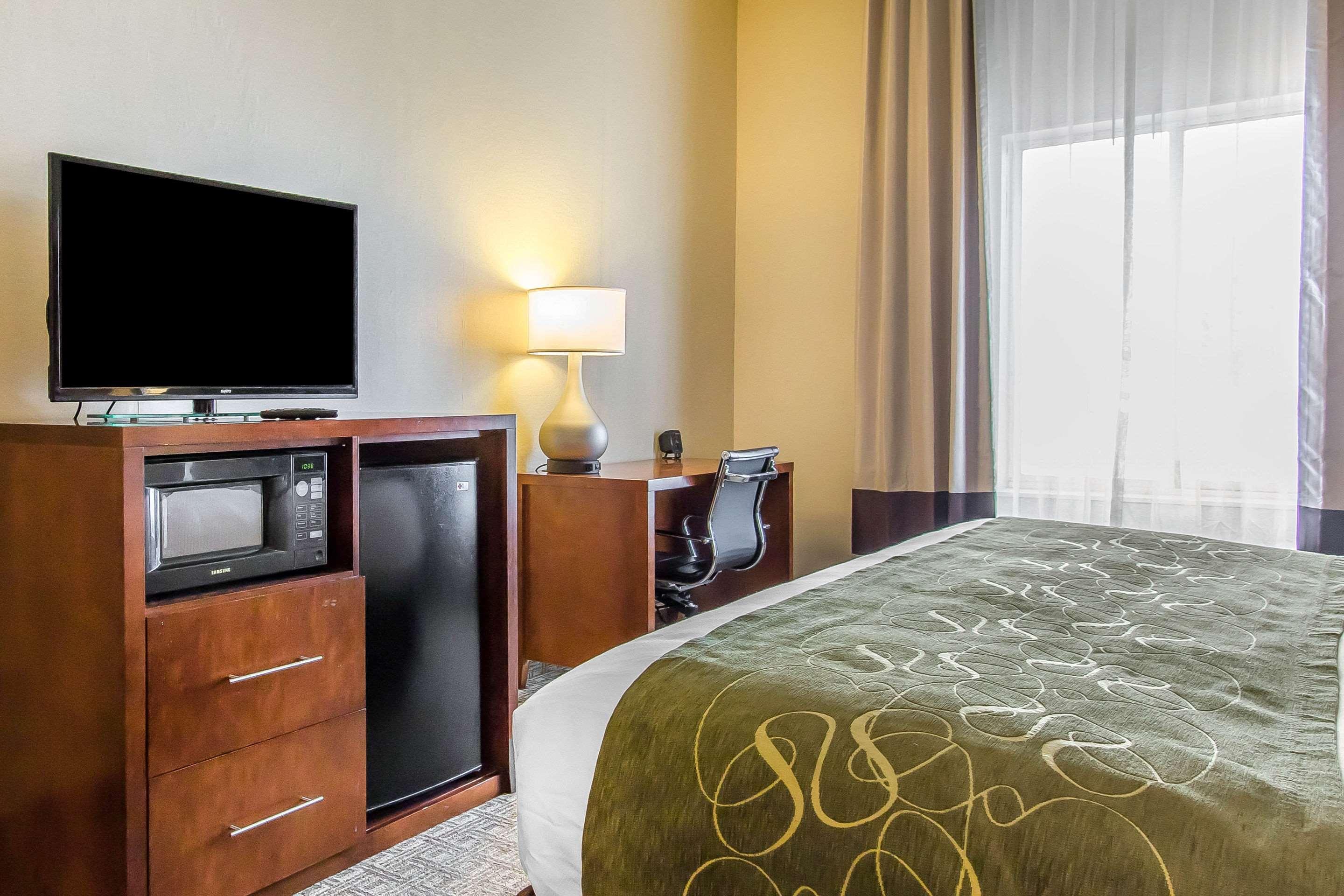 Comfort Suites Richmond Dış mekan fotoğraf