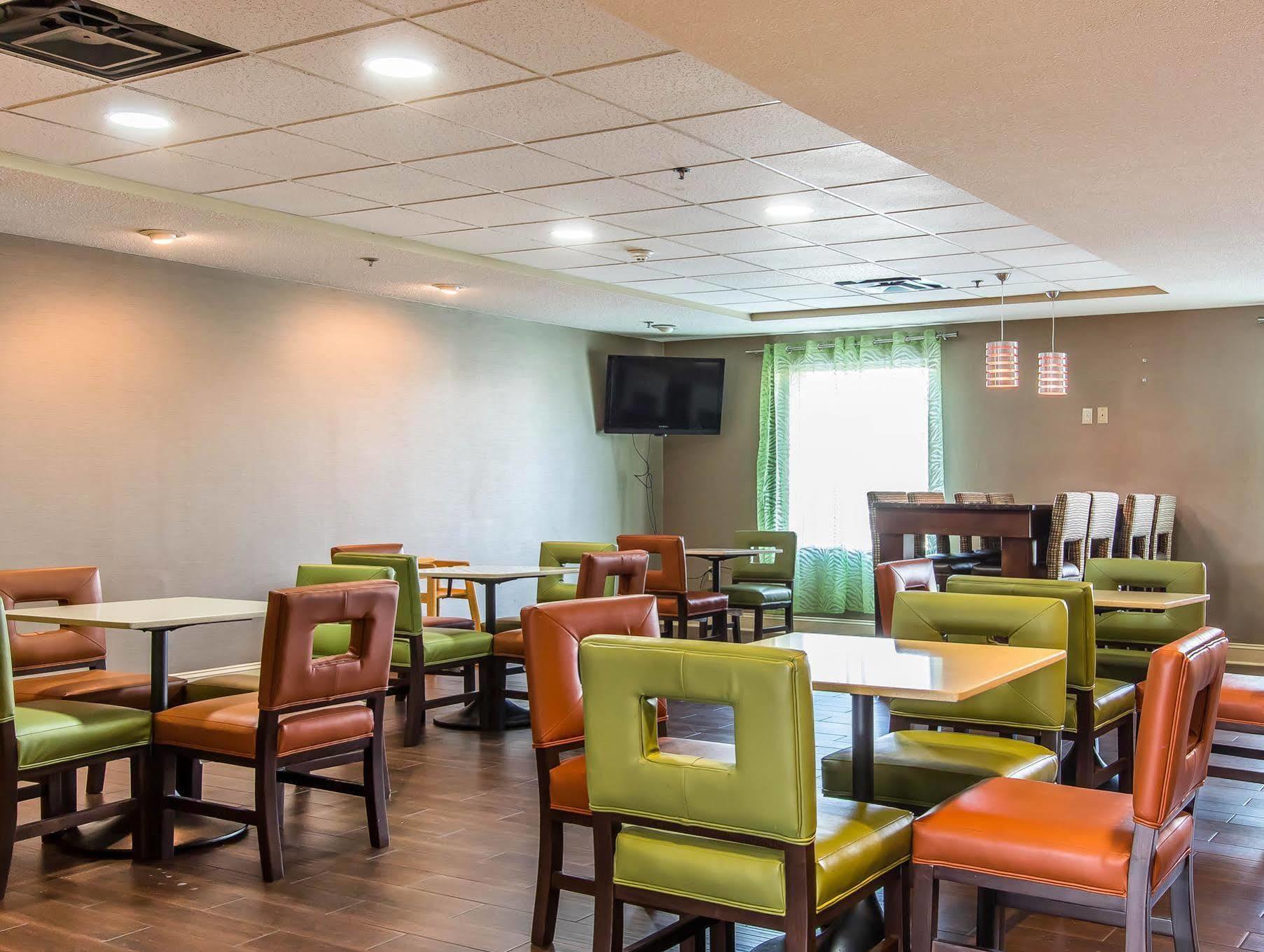Comfort Suites Richmond Dış mekan fotoğraf